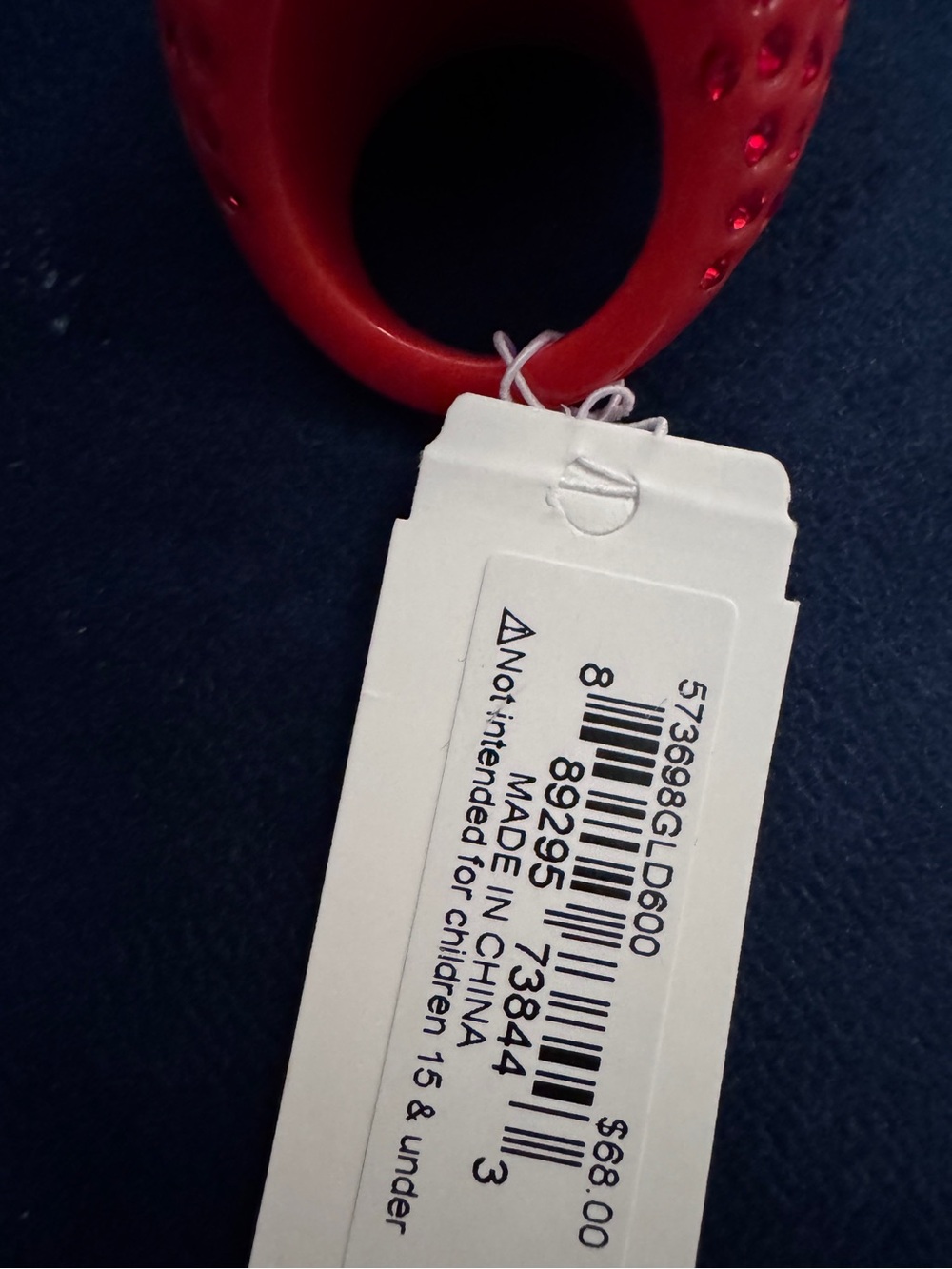 BETSEY JOHNSON Viral Vibrant red playful sparkly tomato 🍅 cocktail ring Sz 7.5 - Picture 5 of 6